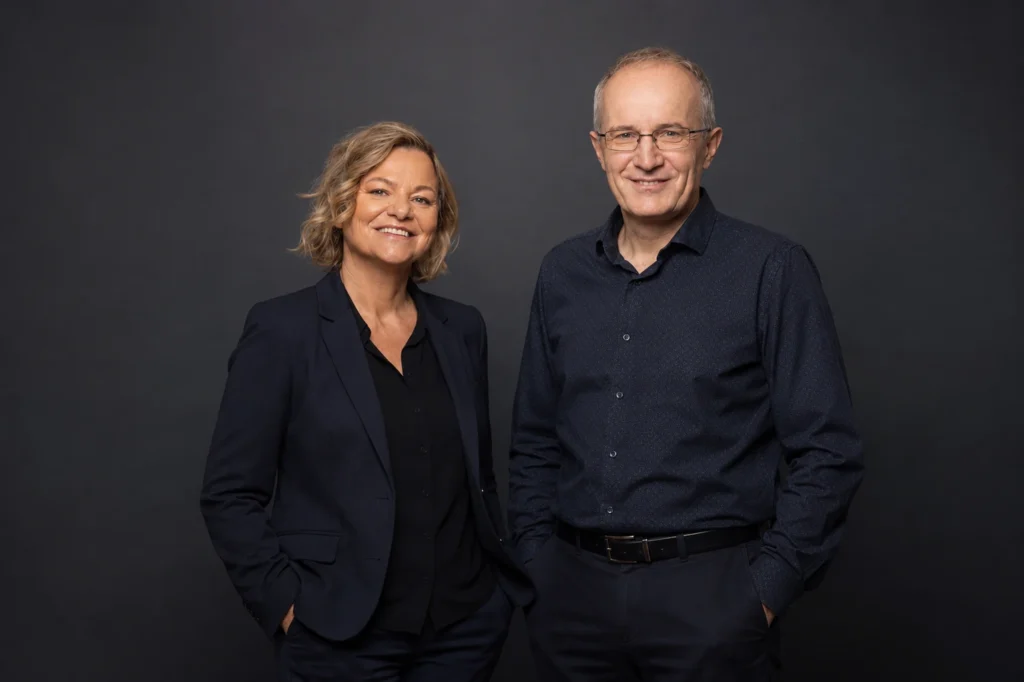 De auteurs Jan Hutten en Susan van Hes van VanHesProjectmanagement